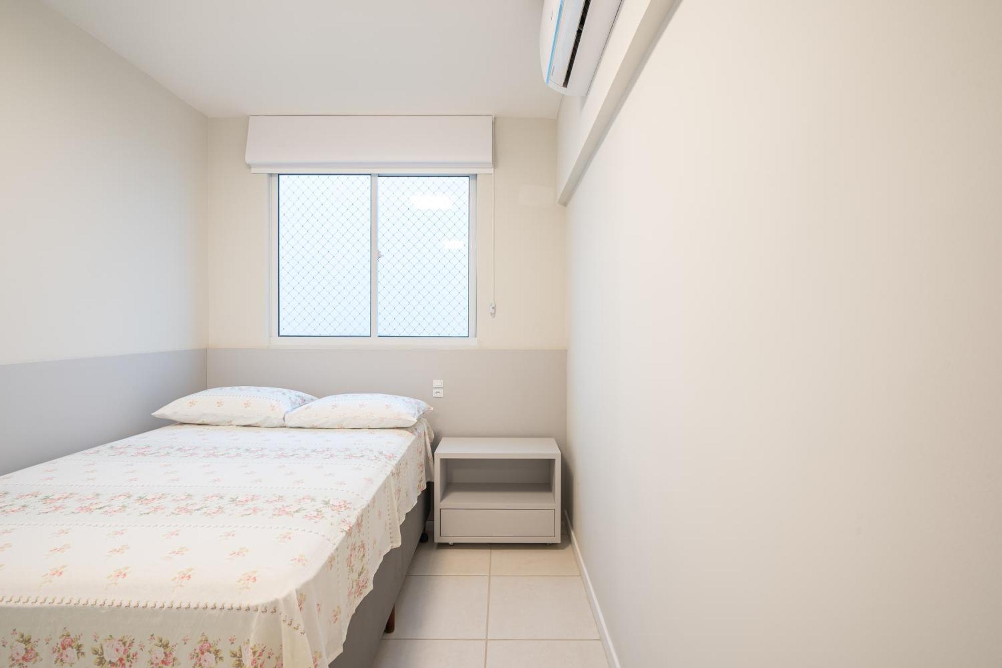 Apartamentos Em Bal Picarras 150 M Da Praia Com Sacada, Wi-Fi, Piscina, Portaria 24H, Playground E Vaga De Garagem Room photo